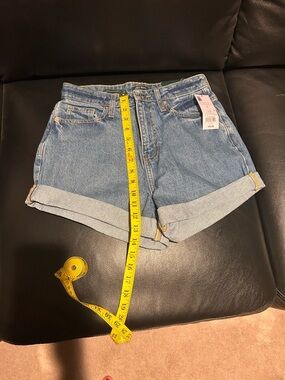 Denim Roll-Cuff Women's Shorts in Light Blue wild fable